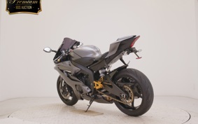 YAMAHA YZF-R6 2018
