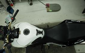 SUZUKI GSR 400 A 2016 GK7EA