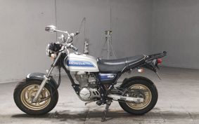 HONDA APE 100 HC07