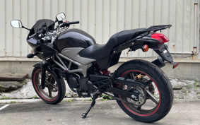 HONDA VTR 250 F MC33