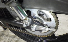 SUZUKI YBR125