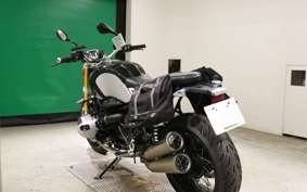 BMW R NINE T 2015