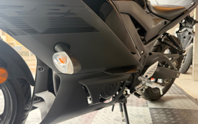 YAMAHA YZF-R25 ABS RG43J
