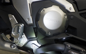 HONDA X-ADV 750 2024 RH10