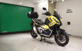 HONDA X-ADV 750 2025 RH21