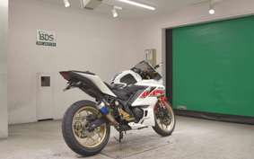 YAMAHA YZF R-3 2022 RH21J