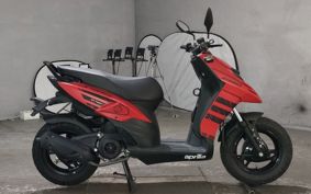 APRILIA SR125 STORM ..