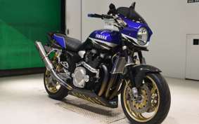 YAMAHA XJR1300 2002 RP03J