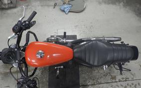 HARLEY XL883R 2005