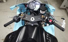 YAMAHA YZF-R6 2023 CJ32C