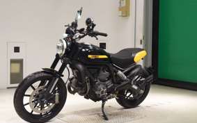 DUCATI SCRAMBLER FULL THROTTLE 2015