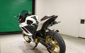 YAMAHA YZF R-3 2022 RH21J