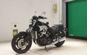 YAMAHA VMAX 2005