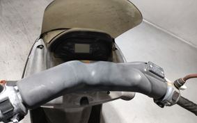 YAMAHA MAJESTY 125 SE27