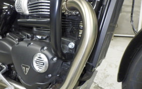 TRIUMPH BONNEVILLE T100 2023