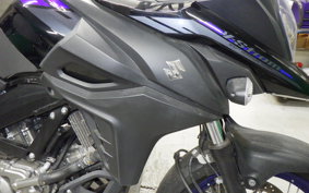 SUZUKI DL650 ( V-Strom 650 ) XTA 2023 C733M