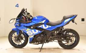 SUZUKI GSX-250R 2016