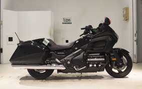 HONDA GL 1800 GOLD WING F6B 2013 SC68