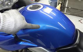 SUZUKI GSR250S