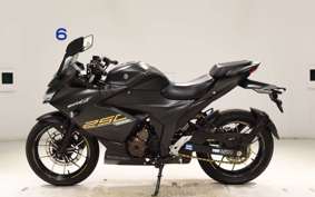 SUZUKI GIXXER 250 SF ED22B