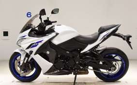 SUZUKI GSX-S1000F GT79B