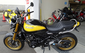 HONDA X4 1999 SC38