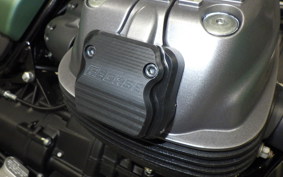 MOTO GUZZI V7 STONE 2021