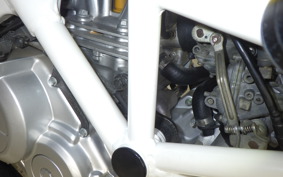 HONDA VTR 250 2022 MC33