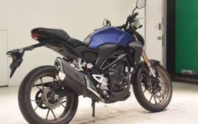 HONDA CB250RA 2000 MC52