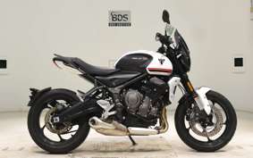 TRIUMPH TRIDENT 660 2022