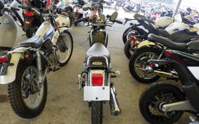 YAMAHA SR400 Gen.4 RH03J
