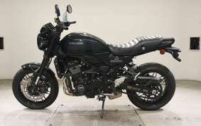 KAWASAKI Z900RS 2026 ZR902A