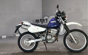 SUZUKI DJEBEL250XC SJ45A