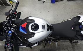 BMW M1000R 2026