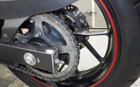 SUZUKI V-STROM 250 A 2010