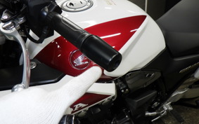 HONDA CB1300SB SUPER BOLDOR SP 2025 SC54