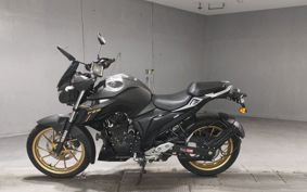 YAMAHA FZS25 RG69