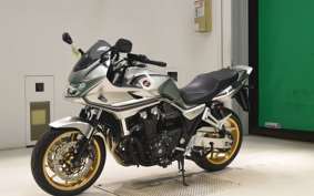 HONDA CB1300SB SUPER BOLDOR 2021 SC54