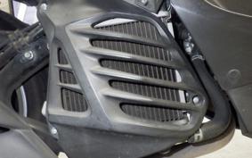YAMAHA N-MAX 2022 SE86J