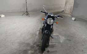 TRIUMPH BONNEVILLE T100 2023 DAD70G