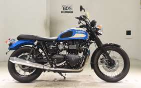 TRIUMPH BONNEVILLE SPIRIT 2015