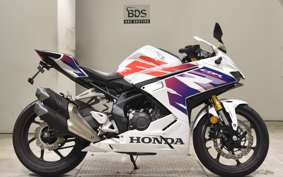 HONDA CBR250RR A 1995 MC51