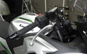 KAWASAKI NINJA7ﾊEVEﾘｯﾄﾞ 2025 CX500A