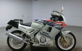 YAMAHA FZR250 2KR