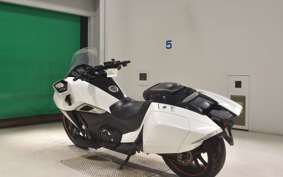 HONDA NM4 VULTUS -02 2015 RC82