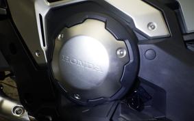 HONDA X-ADV 750 2025 RH21