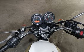 TRIUMPH T100 BONNEVILLE TJ9157