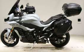BMW S1000XR 2021