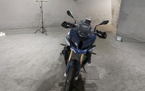 BMW S1000XR 2025 0P11