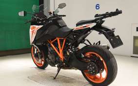 KTM 1290 SUPER DUKE GT 2019